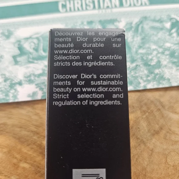 Dior Pink Blush Stick - Picture 9 of 9